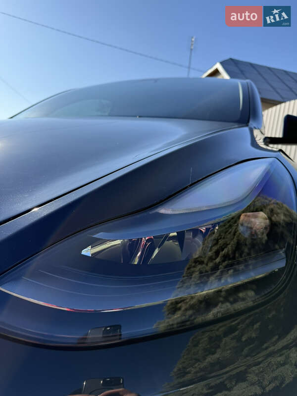 Позашляховик / Кросовер Tesla Model Y 2022 в Тернополі