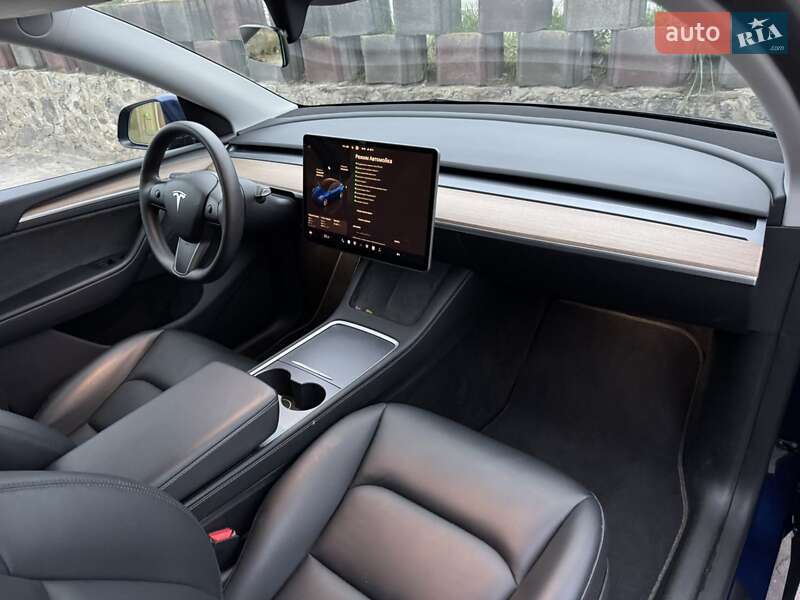Позашляховик / Кросовер Tesla Model Y 2023 в Вінниці фото 17 Позашляховик / Кросовер Tesla Model Y 2023 в Вінниці