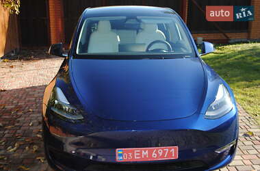 Внедорожник / Кроссовер Tesla Model Y 2024 в 