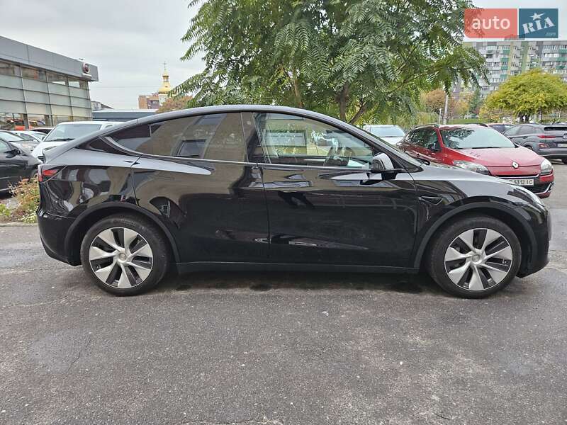 Позашляховик / Кросовер Tesla Model Y 2022 в Дніпрі фото 8 Позашляховик / Кросовер Tesla Model Y 2022 в Дніпрі