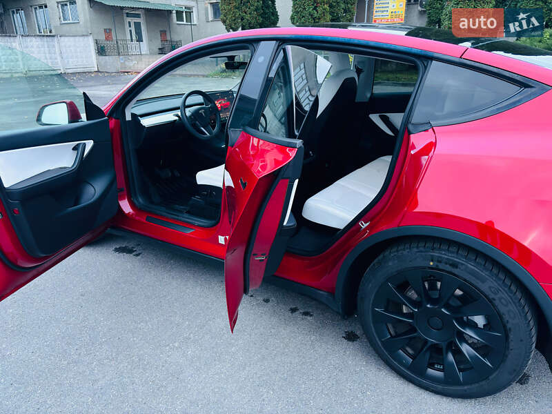 Внедорожник / Кроссовер Tesla Model Y 2022 в Полонном фото 14 Внедорожник / Кроссовер Tesla Model Y 2022 в Полонном