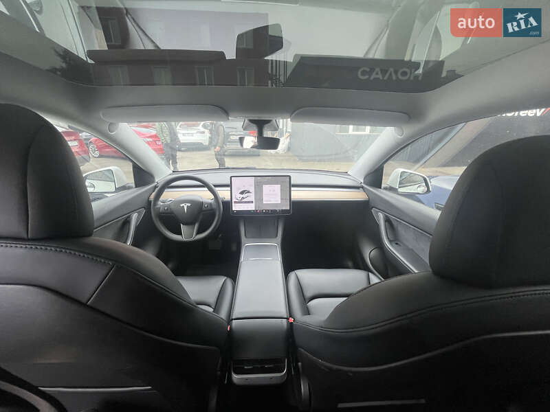 Позашляховик / Кросовер Tesla Model Y 2021 в Києві фото 9 Позашляховик / Кросовер Tesla Model Y 2021 в Києві