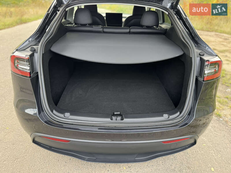 Внедорожник / Кроссовер Tesla Model Y 2024 в Киеве фото 15 Внедорожник / Кроссовер Tesla Model Y 2024 в Киеве