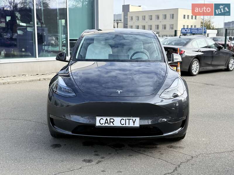 Позашляховик / Кросовер Tesla Model Y 2024 в Києві фото 2 Позашляховик / Кросовер Tesla Model Y 2024 в Києві