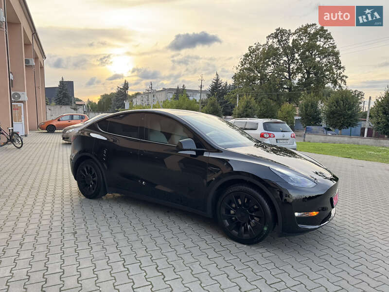 Позашляховик / Кросовер Tesla Model Y 2020 в Луцьку фото 8 Позашляховик / Кросовер Tesla Model Y 2020 в Луцьку