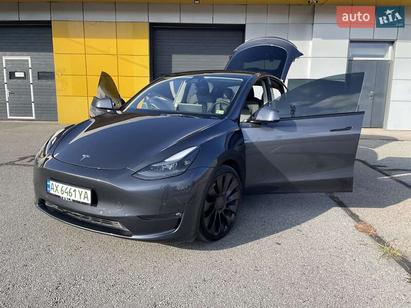 Внедорожник / Кроссовер Tesla Model Y 2022 в Харькове