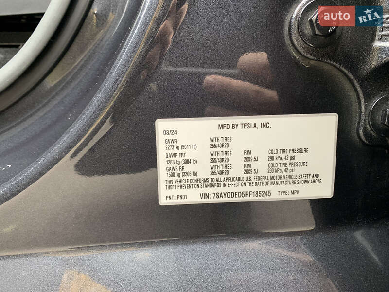 Внедорожник / Кроссовер Tesla Model Y 2024 в Киеве