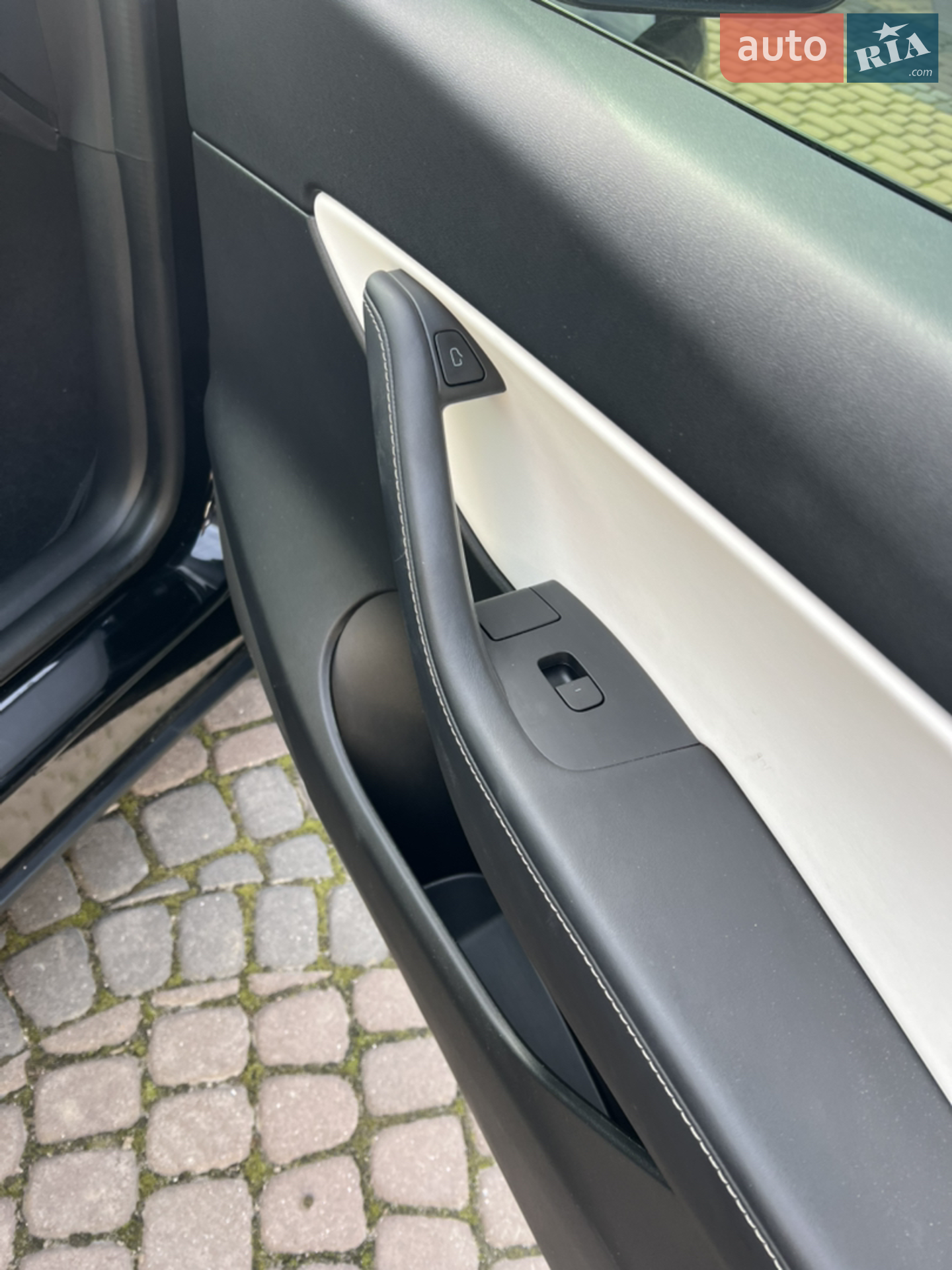 2022 Tesla Model Y - мініатюра 27