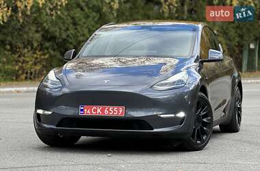 Внедорожник / Кроссовер Tesla Model Y 2021 в 