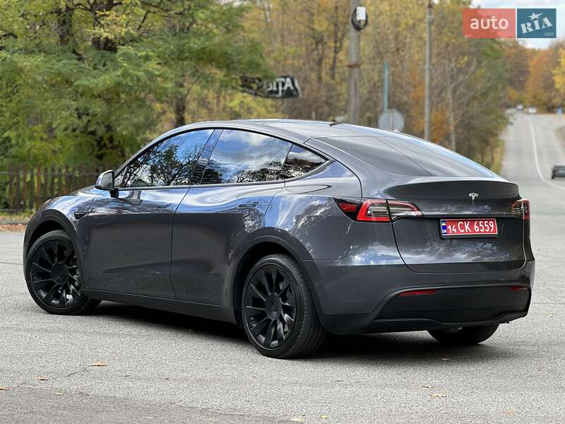 Позашляховик / Кросовер Tesla Model Y 2021 в Трускавці фото 35 Позашляховик / Кросовер Tesla Model Y 2021 в Трускавці