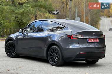 Внедорожник / Кроссовер Tesla Model Y 2021 в 