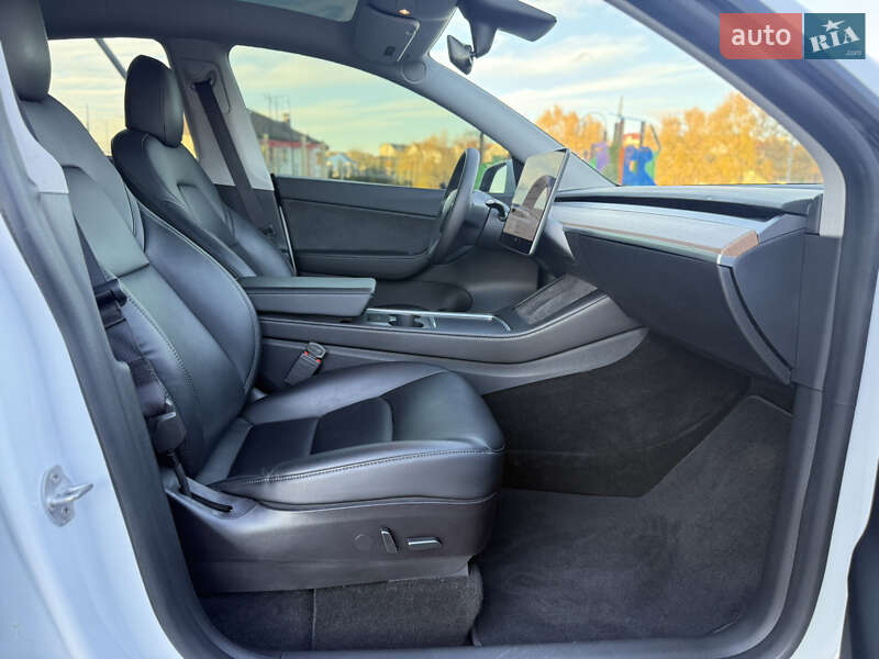 Позашляховик / Кросовер Tesla Model Y 2021 в Хмельницькому фото 65 Позашляховик / Кросовер Tesla Model Y 2021 в Хмельницькому