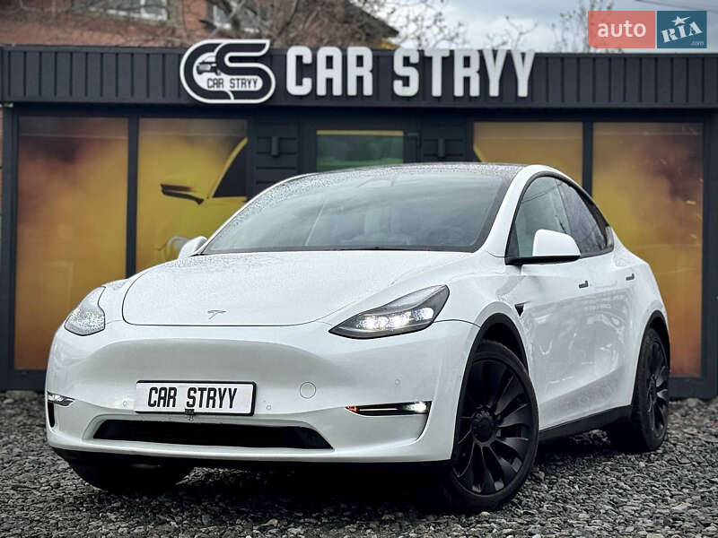 Позашляховик / Кросовер Tesla Model Y 2022 в Стрию