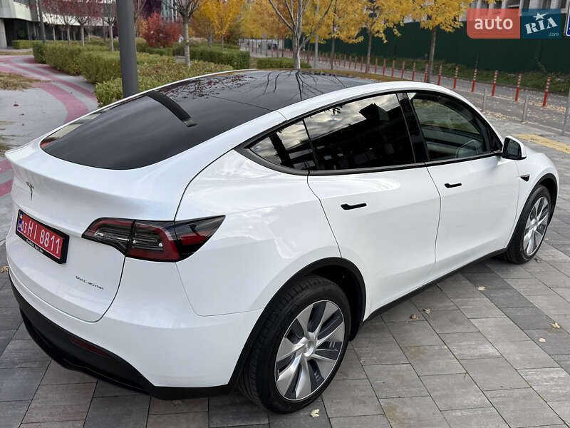 Внедорожник / Кроссовер Tesla Model Y 2023 в Киеве фото 11 Внедорожник / Кроссовер Tesla Model Y 2023 в Киеве