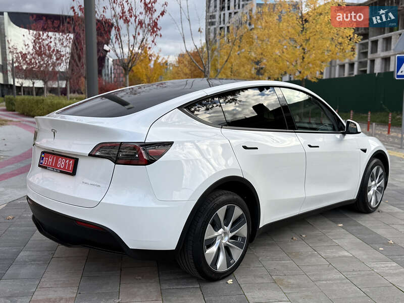 Внедорожник / Кроссовер Tesla Model Y 2023 в Киеве фото 12 Внедорожник / Кроссовер Tesla Model Y 2023 в Киеве