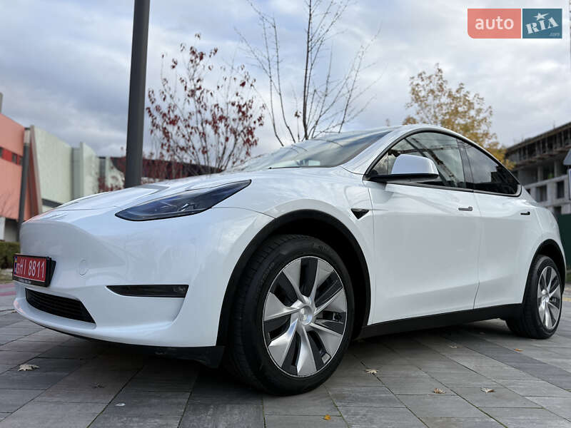 Внедорожник / Кроссовер Tesla Model Y 2023 в Киеве фото 19 Внедорожник / Кроссовер Tesla Model Y 2023 в Киеве
