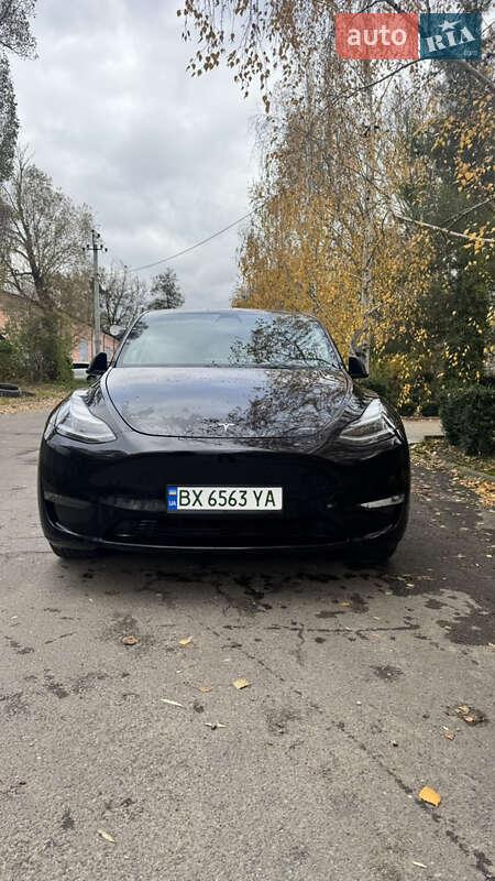 Внедорожник / Кроссовер Tesla Model Y 2022 в Хмельницком