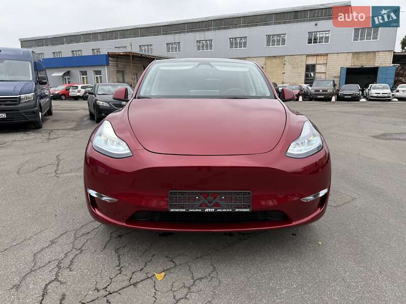 Внедорожник / Кроссовер Tesla Model Y 2024 в Киеве фото 16 Внедорожник / Кроссовер Tesla Model Y 2024 в Киеве