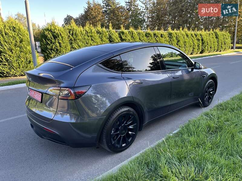 Внедорожник / Кроссовер Tesla Model Y 2023 в Луцке фото 39 Внедорожник / Кроссовер Tesla Model Y 2023 в Луцке