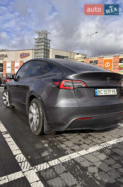 Позашляховик / Кросовер Tesla Model Y 2021 в Львові