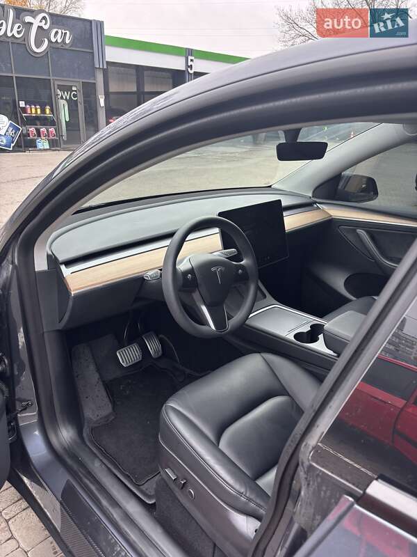 Позашляховик / Кросовер Tesla Model Y 2022 в Харкові
