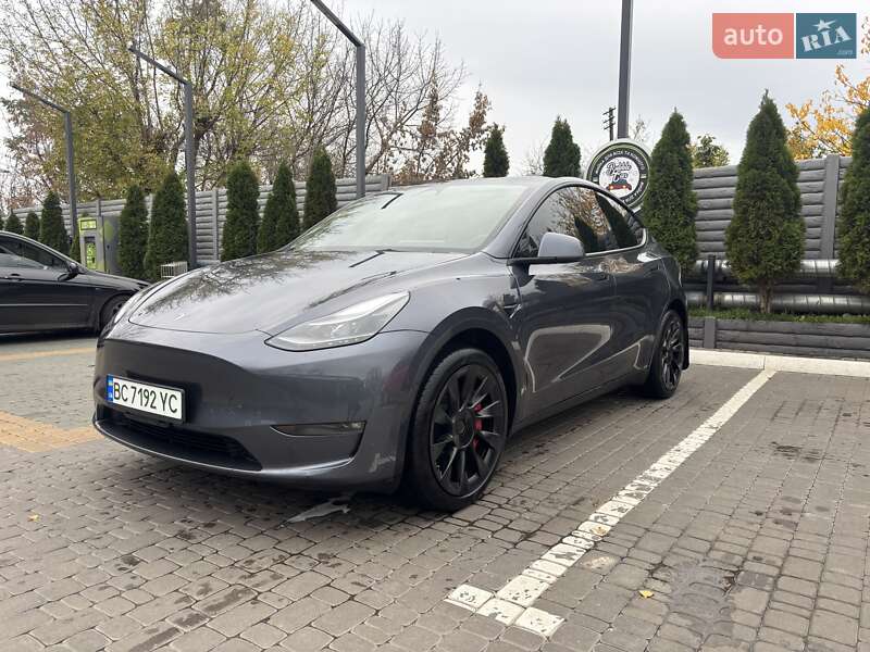 Tesla Model Y 2022 Tesla Model Y 2022