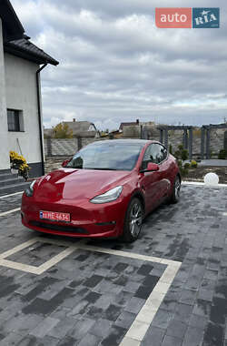 Внедорожник / Кроссовер Tesla Model Y 2022 в Дубно
