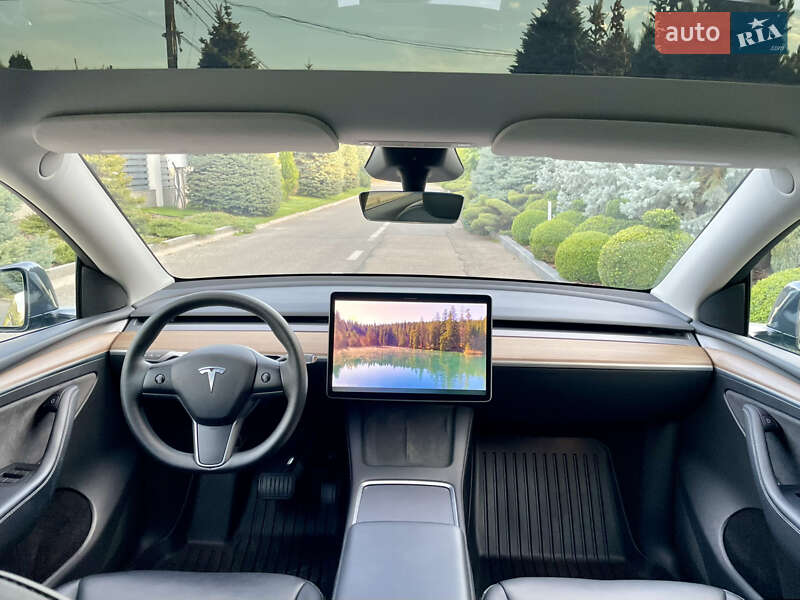 Внедорожник / Кроссовер Tesla Model Y 2023 в Днепре
