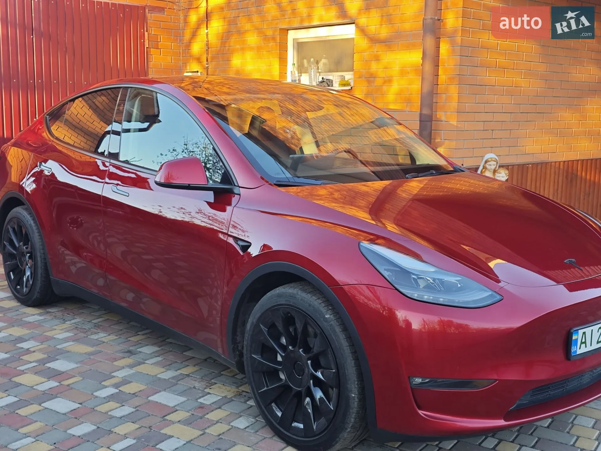 2024 Tesla Model Y - мініатюра 18