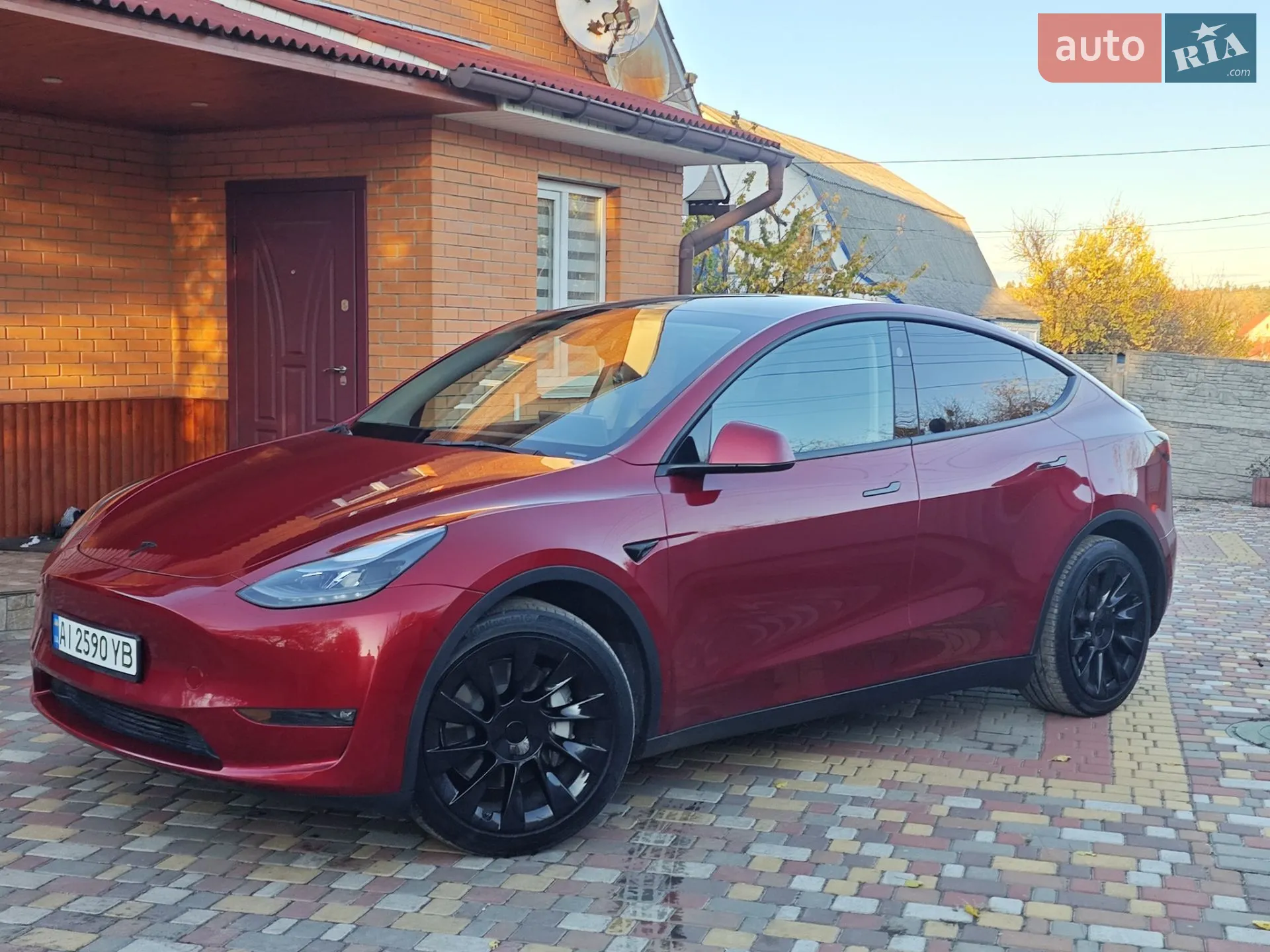 2024 Tesla Model Y - мініатюра 23