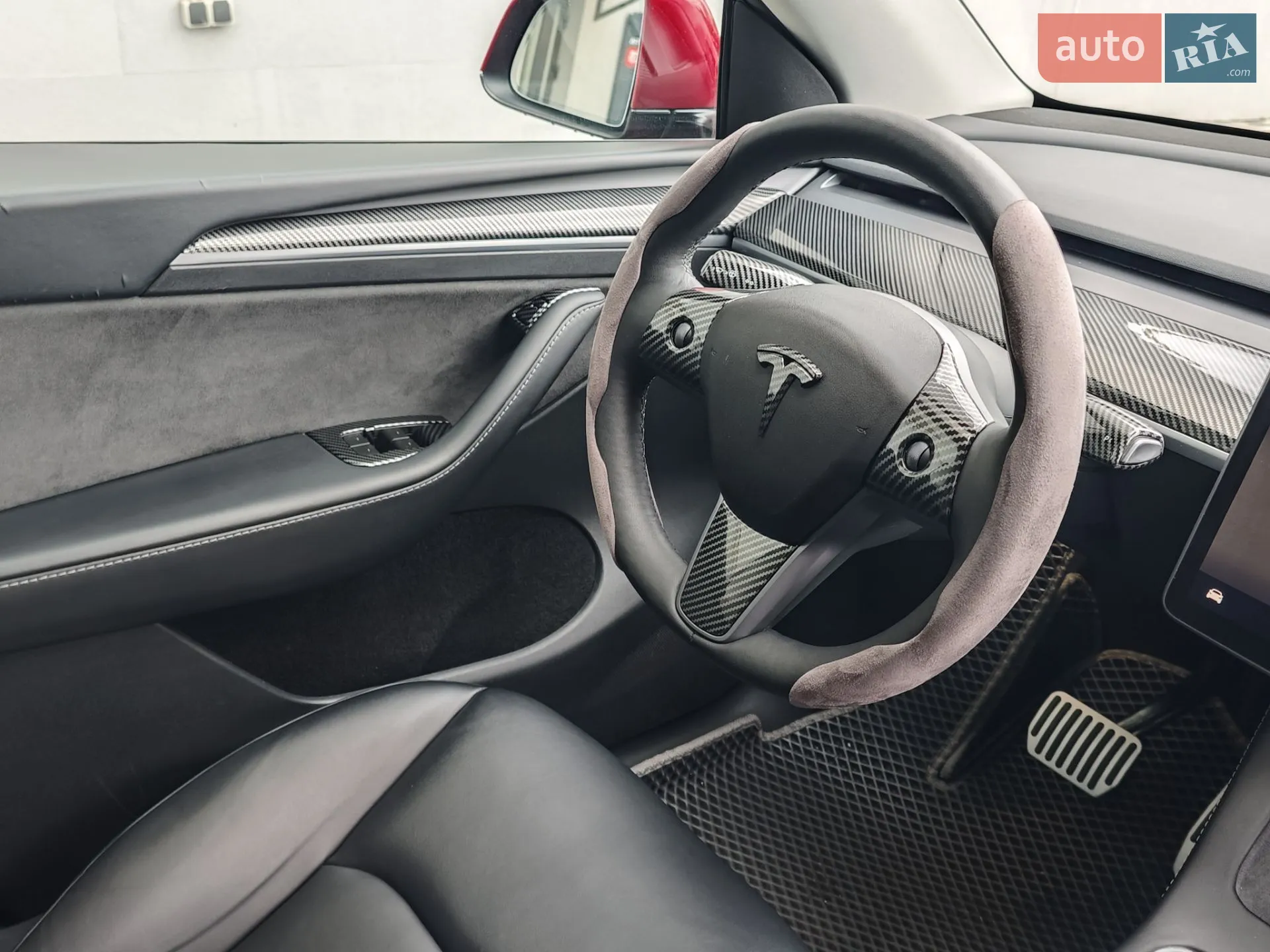 2024 Tesla Model Y - мініатюра 40