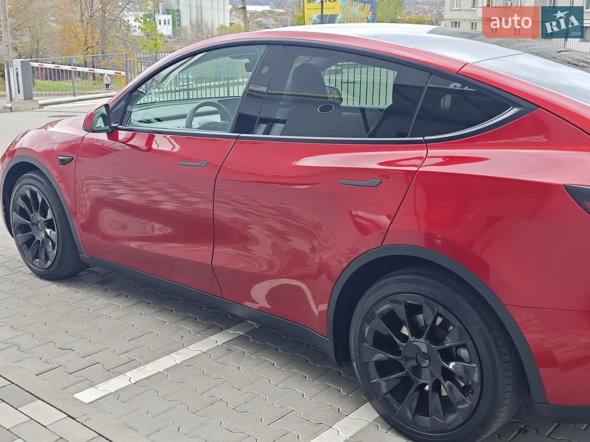 2024 Tesla Model Y - мініатюра 26