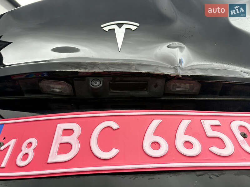 Позашляховик / Кросовер Tesla Model Y 2023 в Рівному
