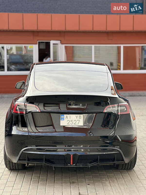 Позашляховик / Кросовер Tesla Model Y 2023 в Вінниці