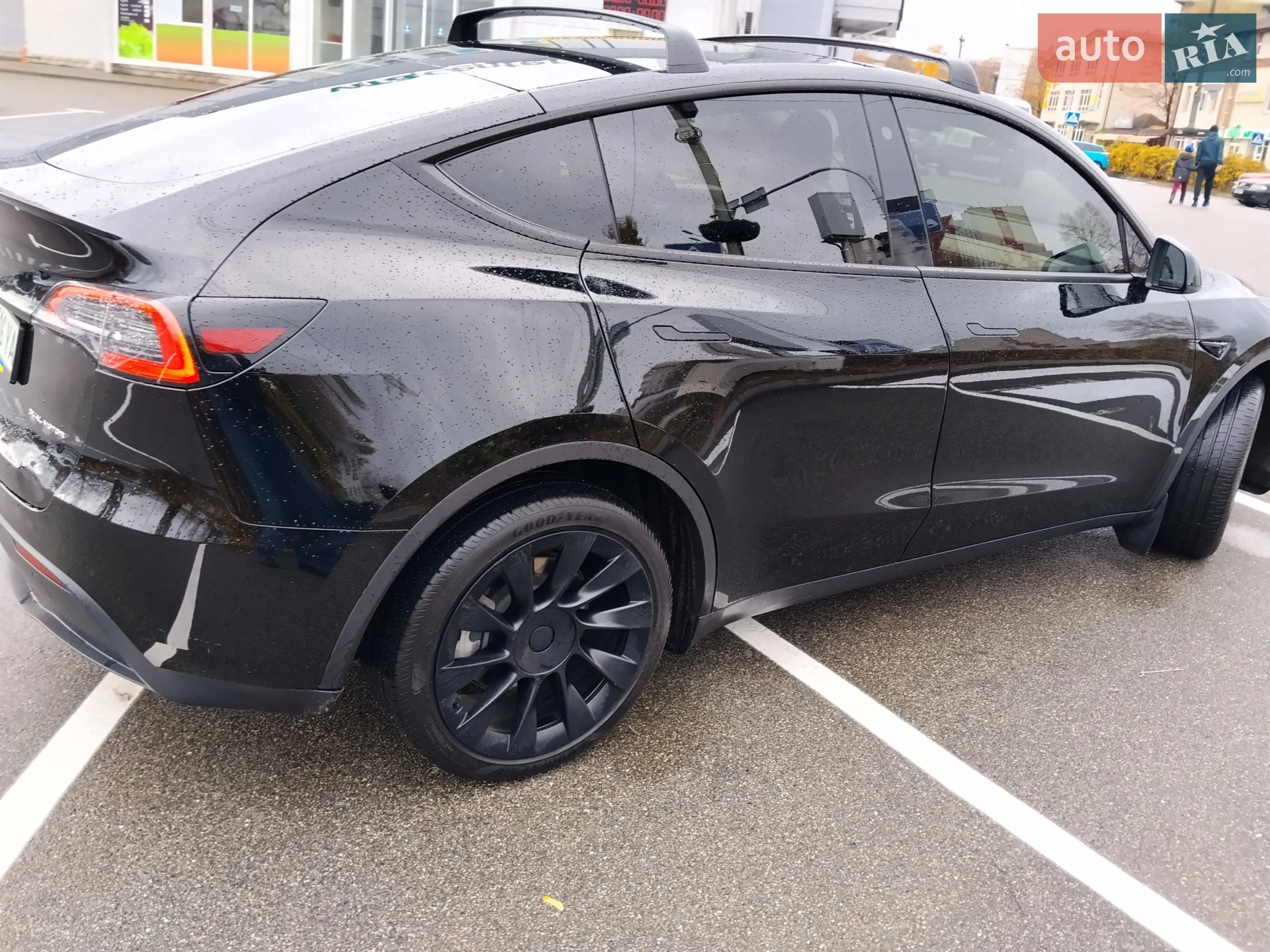 2023 Tesla Model Y - мініатюра 18