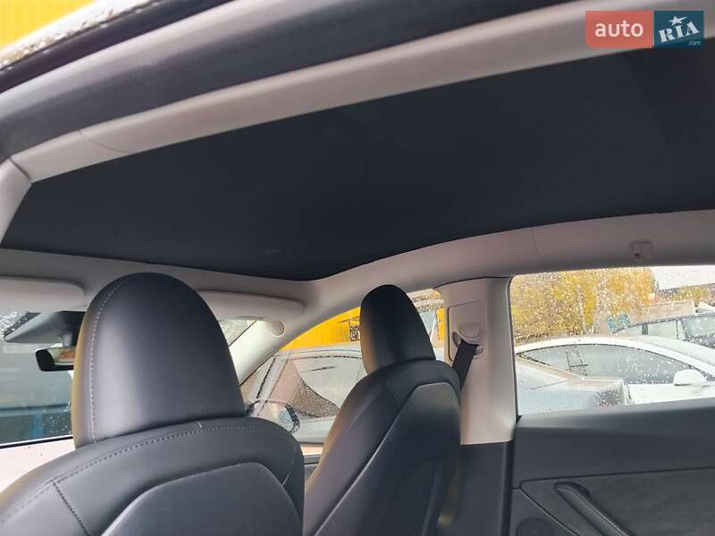 Позашляховик / Кросовер Tesla Model Y 2023 в Києві фото 23 Позашляховик / Кросовер Tesla Model Y 2023 в Києві