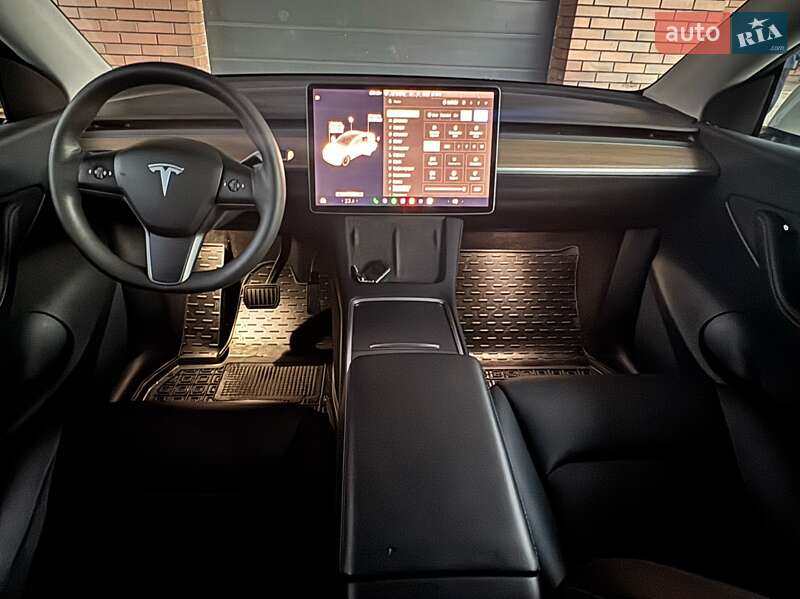 Позашляховик / Кросовер Tesla Model Y 2021 в Вінниці