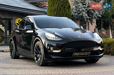 Позашляховик / Кросовер Tesla Model Y 2022 в Львові
