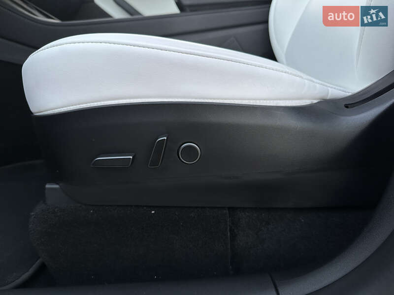 Внедорожник / Кроссовер Tesla Model Y 2022 в Каменском фото 39 Внедорожник / Кроссовер Tesla Model Y 2022 в Каменском