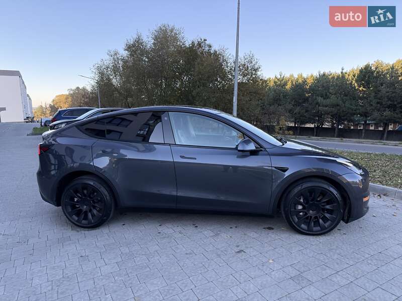 Внедорожник / Кроссовер Tesla Model Y 2022 в Львове фото 9 Внедорожник / Кроссовер Tesla Model Y 2022 в Львове