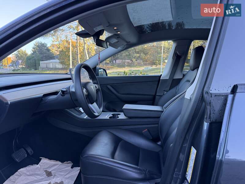 Внедорожник / Кроссовер Tesla Model Y 2022 в Львове фото 35 Внедорожник / Кроссовер Tesla Model Y 2022 в Львове