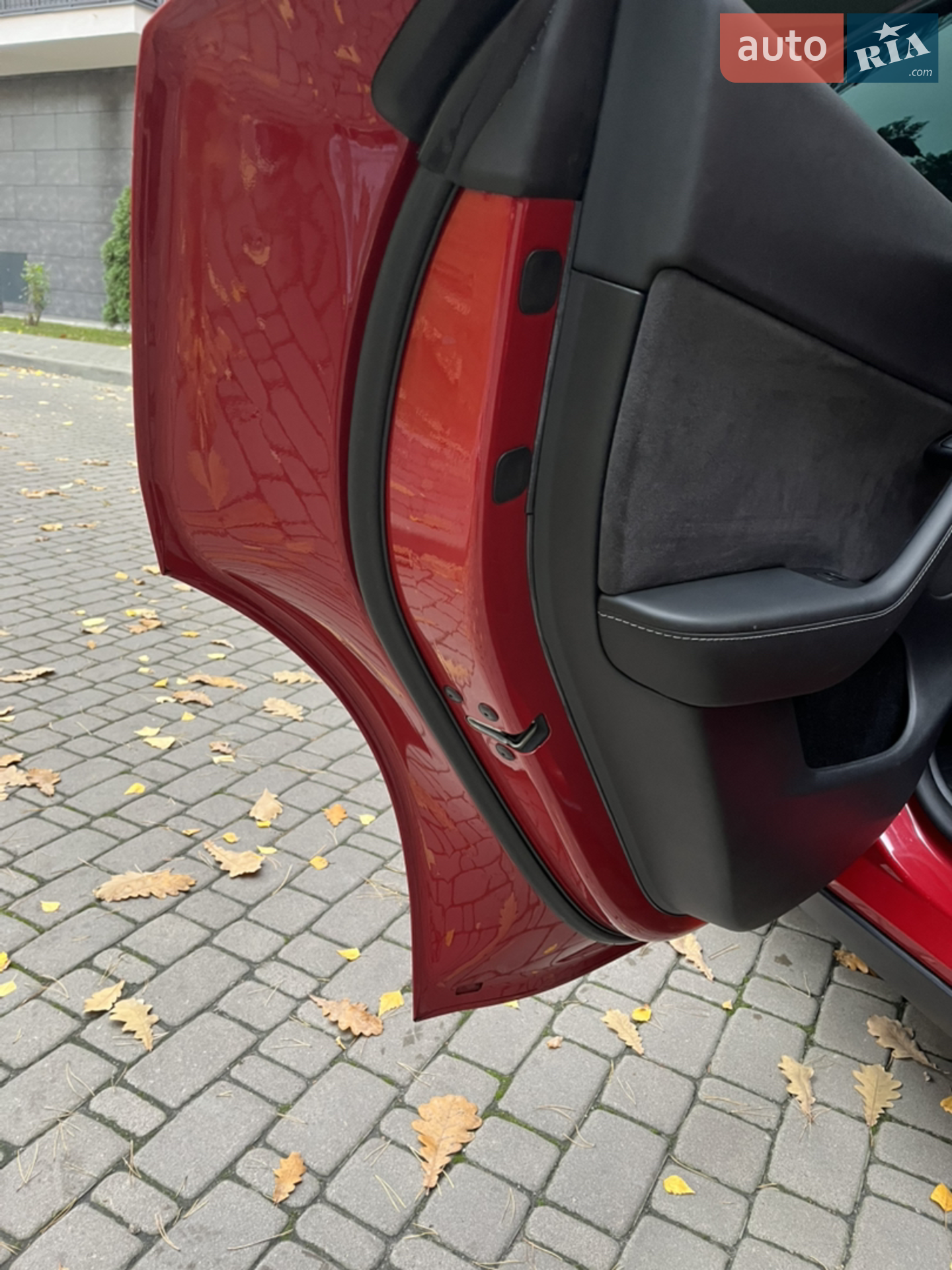 2022 Tesla Model Y - мініатюра 31