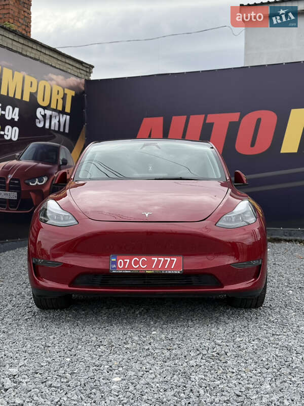 Позашляховик / Кросовер Tesla Model Y 2024 в Стрию