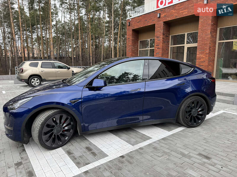 Позашляховик / Кросовер Tesla Model Y 2023 в Ірпені фото 14 Позашляховик / Кросовер Tesla Model Y 2023 в Ірпені
