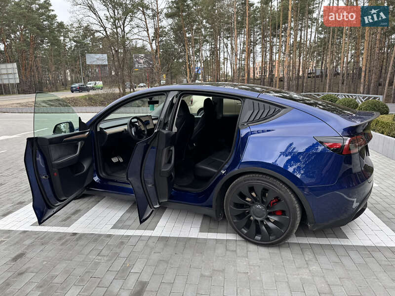 Позашляховик / Кросовер Tesla Model Y 2023 в Ірпені фото 19 Позашляховик / Кросовер Tesla Model Y 2023 в Ірпені