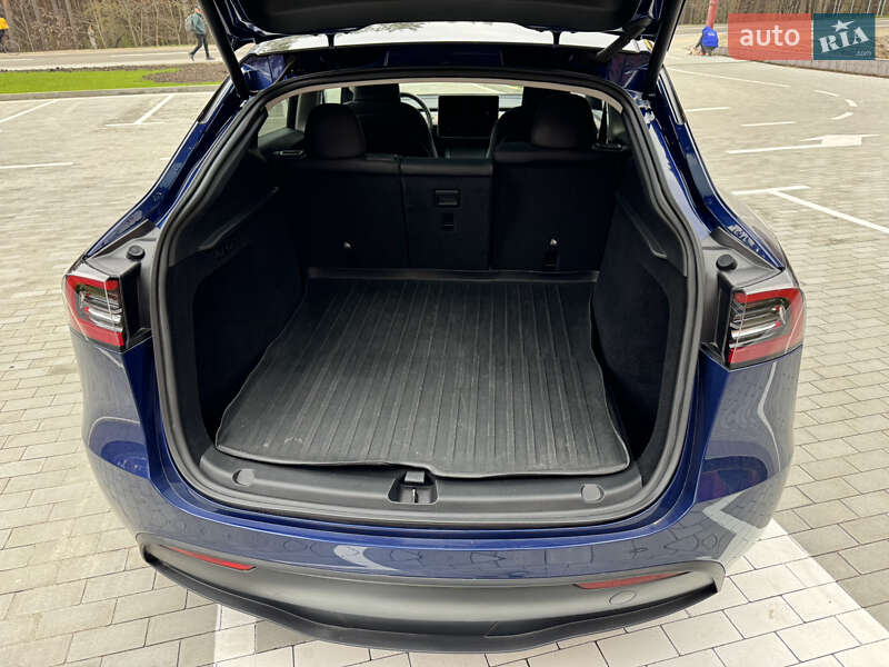 Позашляховик / Кросовер Tesla Model Y 2023 в Ірпені фото 23 Позашляховик / Кросовер Tesla Model Y 2023 в Ірпені