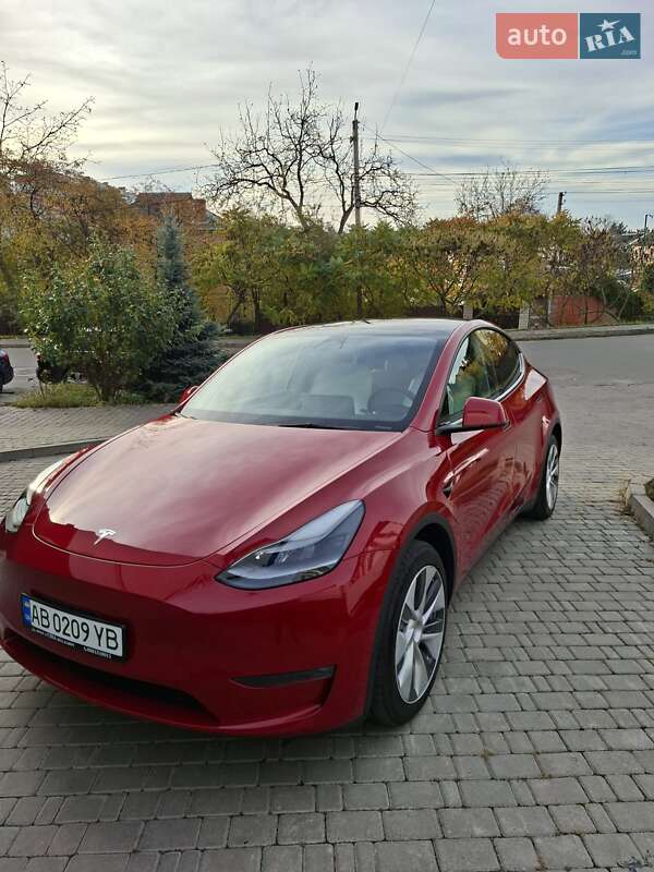 Внедорожник / Кроссовер Tesla Model Y 2023 в Виннице