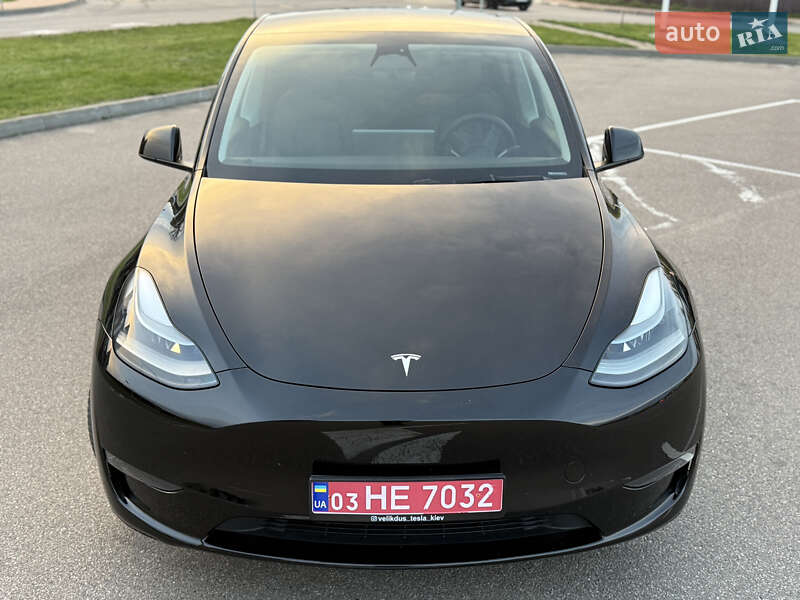 Внедорожник / Кроссовер Tesla Model Y 2023 в Киеве