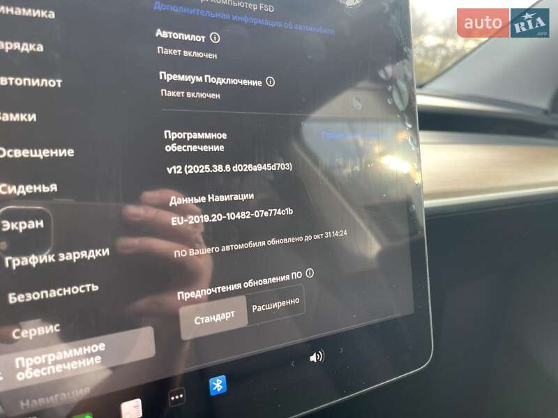Позашляховик / Кросовер Tesla Model Y 2024 в Харкові фото 17 Позашляховик / Кросовер Tesla Model Y 2024 в Харкові