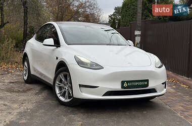 Позашляховик / Кросовер Tesla Model Y 2022 в Києві